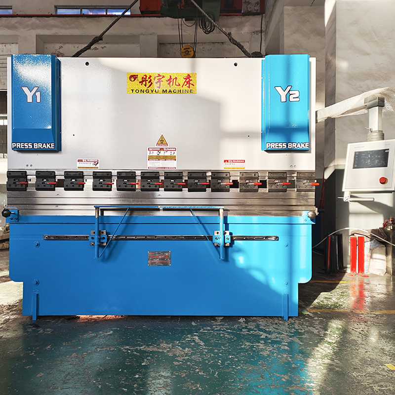 160T * 2500 CNC bending machine