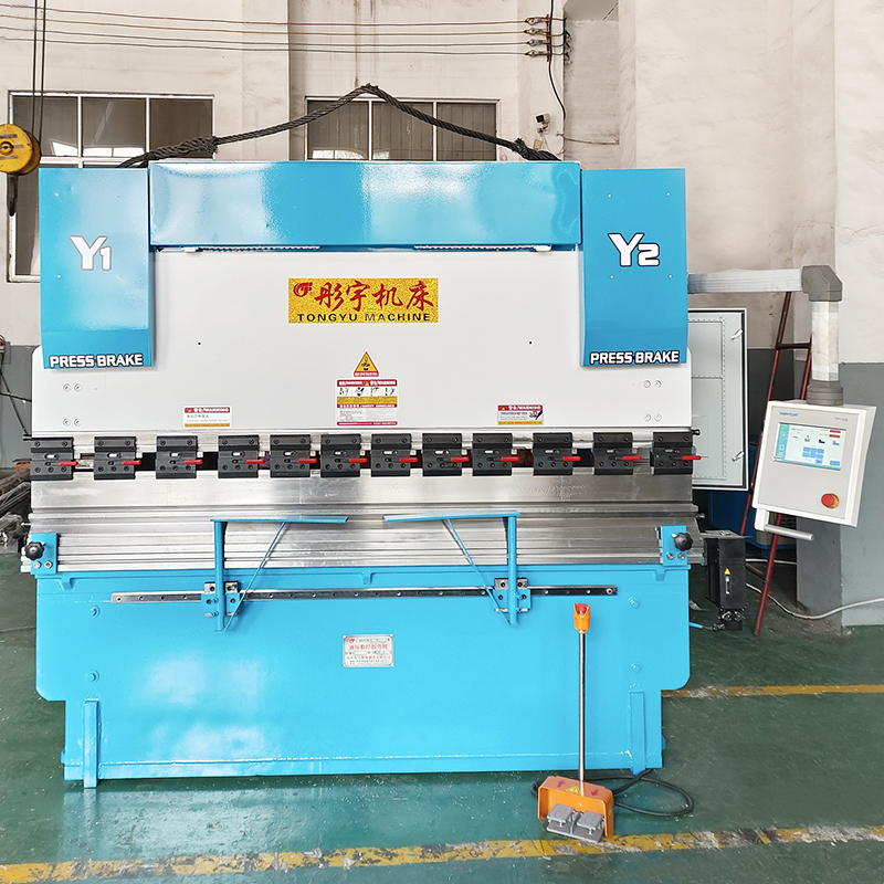 125T * 2500 CNC bending machine